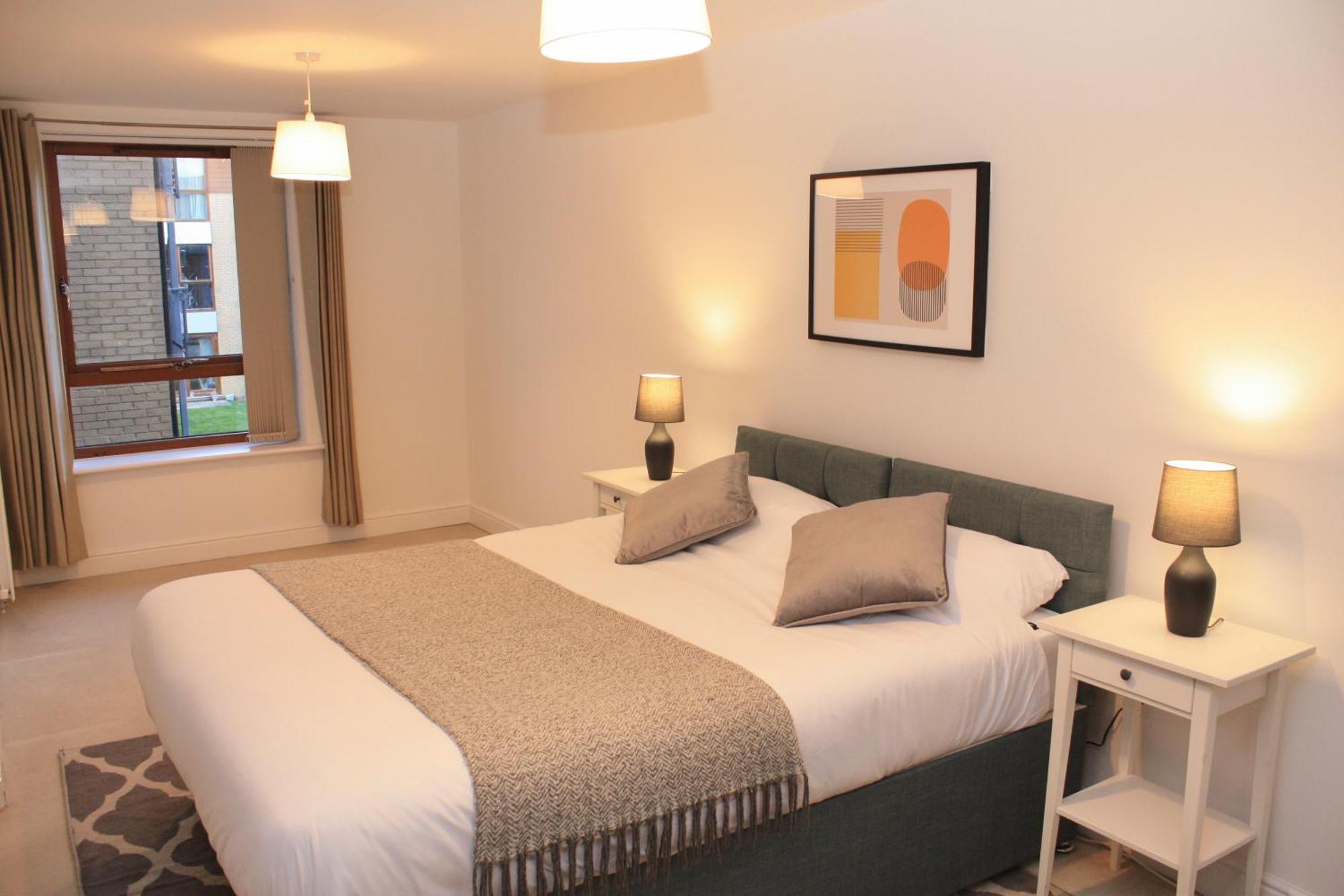 2 Bed 2 Bath Apartment & Parking - Lgw 10Min Drive Crawley  Dış mekan fotoğraf